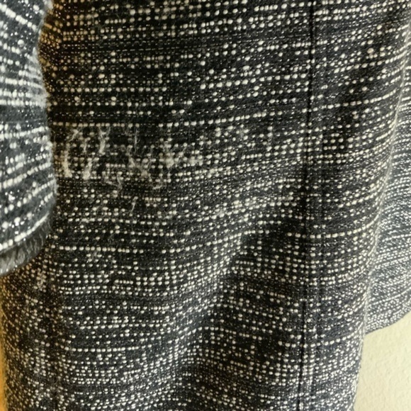 Cache Luxe Jacket - Picture 6 of 9